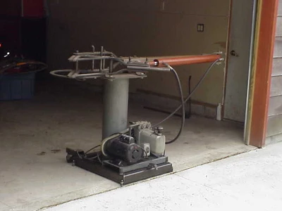 Hossfeld No. 2 Hydraulic Powered