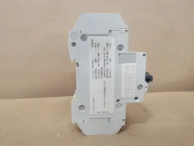 Used MERLIN GERIN MULTI 9 C60 D5A 2P Switchgears British Columbia CA | Lenmark #238964