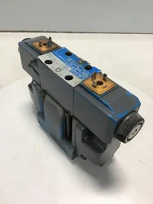 USED VICKERS DG4V-3-6C-M-U-H7-60