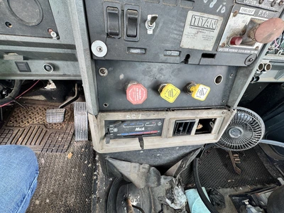 Used 1992 MACK CH613 Conventional trucks Texas US | Proxy Equipment #1426123