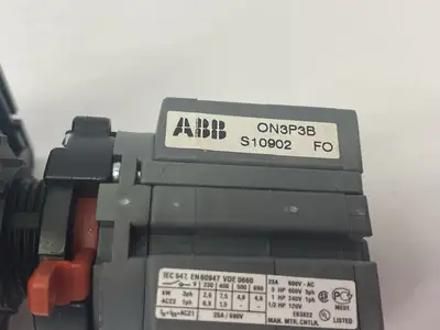 Used ABB Disconnecting Load Switch, Black Handle Switchgears Michigan US | Maverick Industrial Sales #1395633