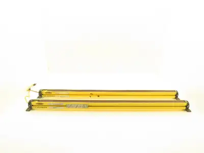 Banner SLSE30-900P8 SLSR30-900P8 EZ-SCREEN Safety Curtain Receiver Emitter 900mm