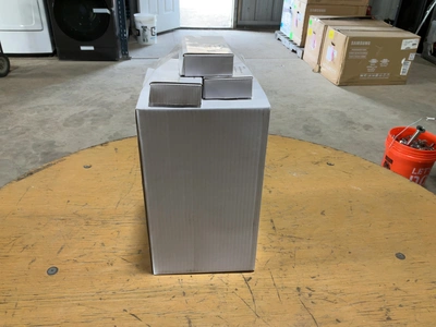 Used KOMOS KG408C STAINLESS STEEL DRAFT TOWER TRIPLE TAP KIT Beer Equipment Michigan US | Miedema Asset Management Group #1761551