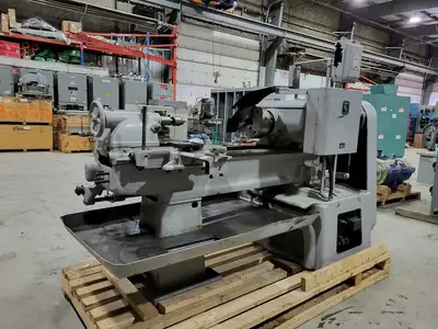16" x 21" Lathe w/ Tooling & Accessories