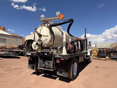 Used 1992 FORD F-800 Vacuum Truck Utah US | CSS Equipment Sales #1347528