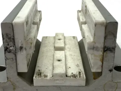 USED 80/20 3-SLOT MOUNT DOUBLE FLANGE ALUMINUM LINEAR BEARING DAMAGED PLASTI