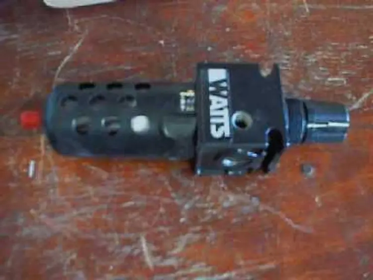 Used FLUID AIR _UNKNOWN_ Air Pressure Regulators Texas US | Bamko Surplus Process Equipment #931059