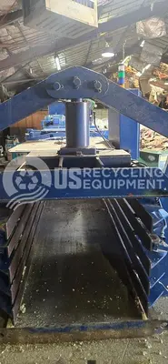 USED AMERICAN BALER 5042-HE-820R MANUAL TIE HORIZONTAL