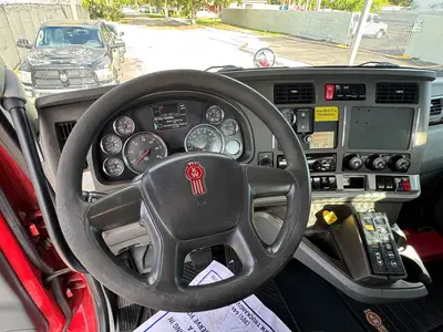 Used 2016 KENWORTH T880 Flatbed Trucks Florida US | Truck and Van Outlet #1509209