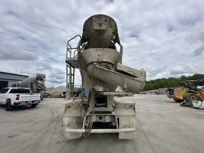Used 2005 MACK CT713 Concrete Mixer Trucks Pennsylvania US | Proxy Equipment #1388777