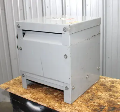 USED WATERTOWN XFMU000021