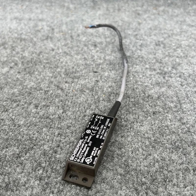 Used Schmersal BNS33-01Z-2063 Proximity Sensors California US | Davliegogo LLC #1706014