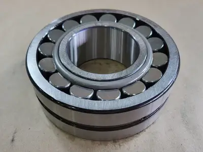 NEW SKF 22313 EK/C3
