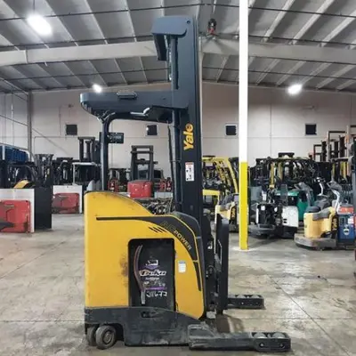 USED 2019 YALE NR040