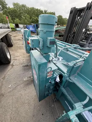 Used MAREN ENGINEERING 72OE-7-X-25R AUTO-TIE BALER Balers Ohio US | Black River Trading #1059655