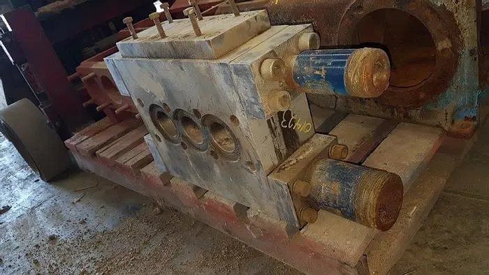 Used WEATHERFORD T-92 Pumps Saskatchewan CA | Chad Equipment #466842