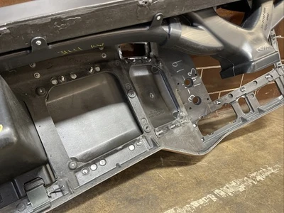 New *OEM*Freightliner M2 A18-71375-304 WS Phan Dash LHD *Damaged*