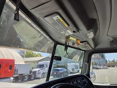 USED 2020 PETERBILT 389