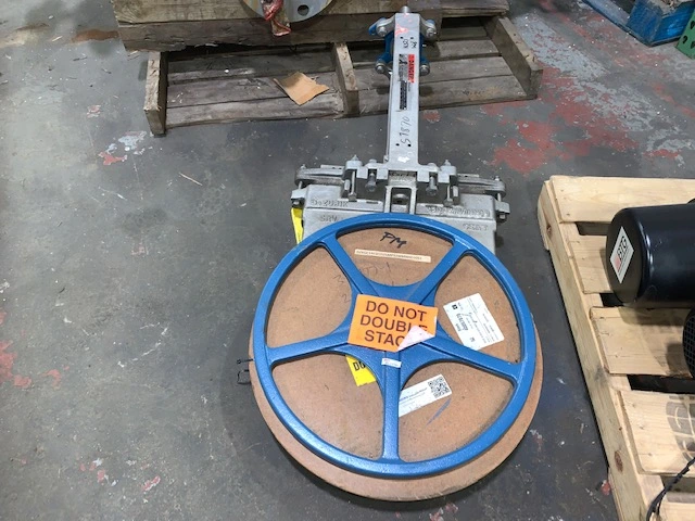 Dezurik 14" KGC Knife Gate Valve Hand Wheel Operated