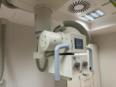 USED SIEMENS COMPLETE X-RAY ACCIDENT INVESTIGATION WORKSTATION WITH MEDICAL EQUIPMENT LOT