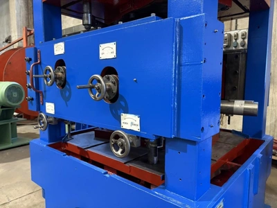 SIR JAMES FARMER NORTON Two-Roll Bar Straightener, top condition, POA