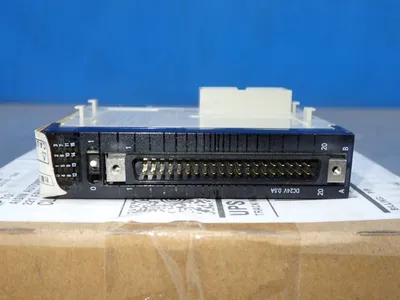 NEW OMRON CJ1W0D231