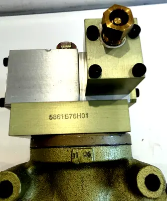NEW ROSS 2153A6917 PNEUMATIC SOLENOID VALVE 2-10 BAR 5861B76H01