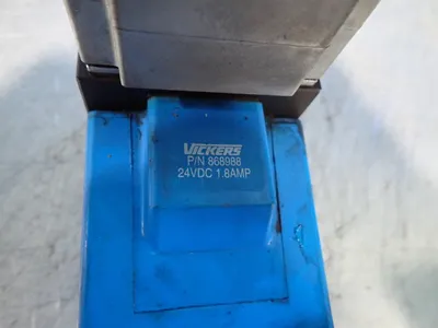 Used EATON VICKERS 02155807 DG4S4LW012NH61S471 Pumps Ohio US | HGR 24 #877671