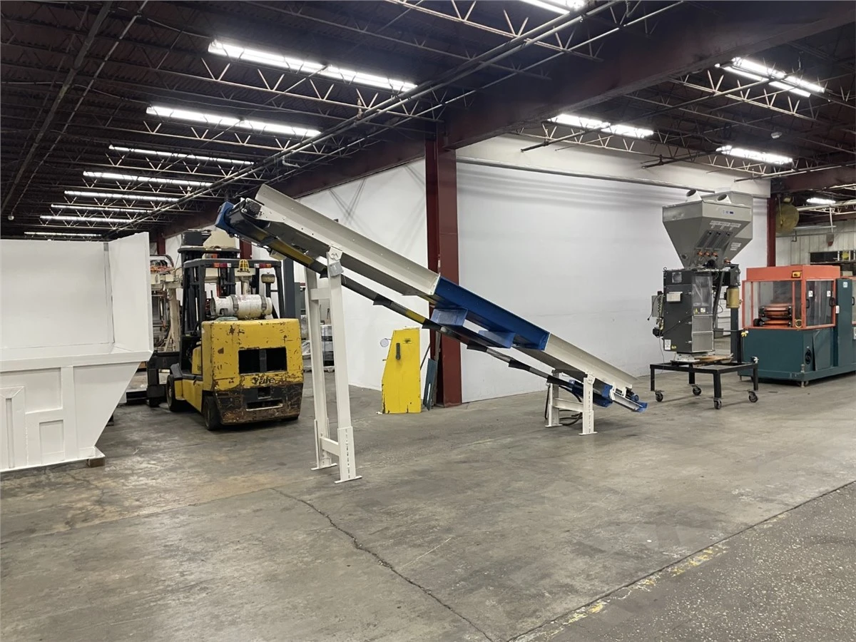 196" Long  x 16" Wide Vecoplan Conveyor