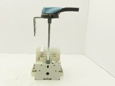 Socomec Combination Switch Fuseblock Disconnect Handle 125A 690V 100A Fuses