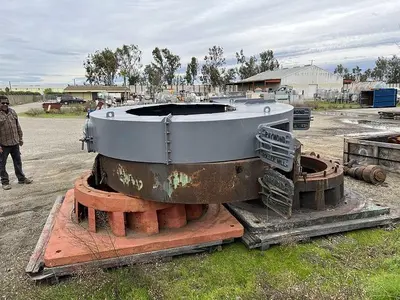 USED RAYMOND 5057