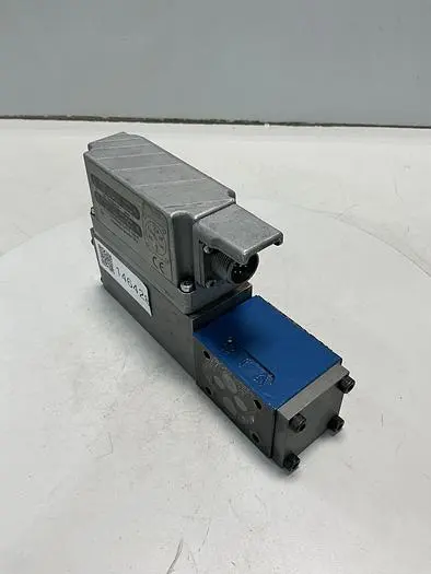 Used BOSCH 0 811 404 614 Valves/Fittings Michigan US | Ideal Machinery #692890