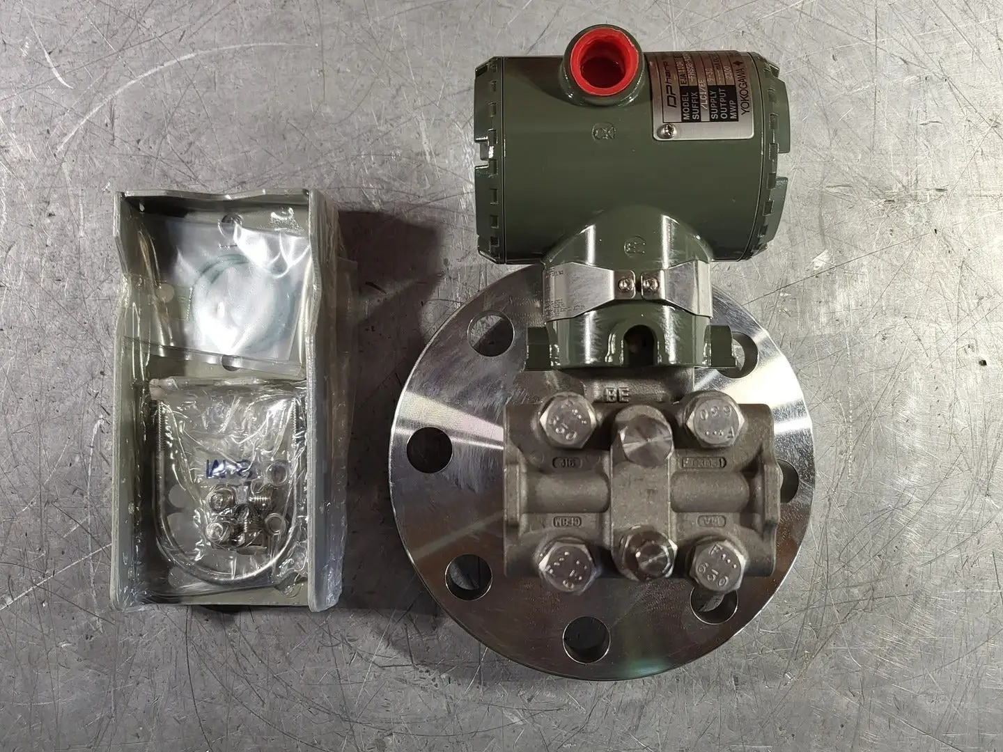 NEW YOKOGAWA EJA110A
