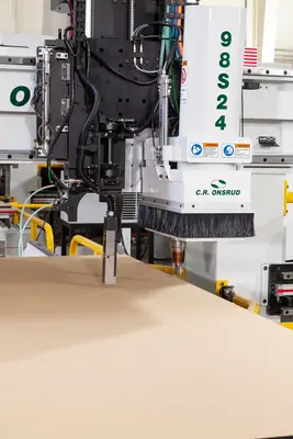 C.R. ONSRUD 122S CNC Router | Tornquist Machinery Company (5)