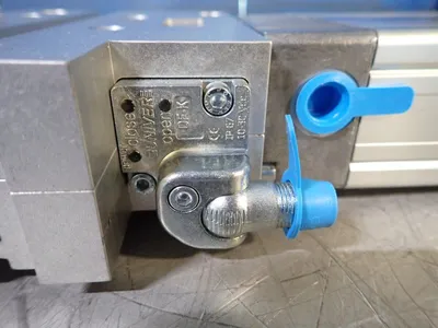 New | in-Stock UNIVER UDP 63 DCKN Pneumatic Cylinders Ohio US | HGR 24 #779167