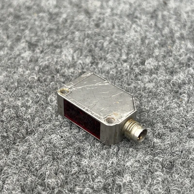 Used SICK WL8G-P2231 Photoelectric Sensors California US | Davliegogo LLC #1705854