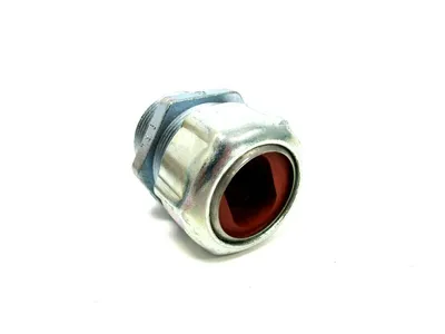 NEW BOX OF 4 THOMAS & BETTS 2446 SERVICE ENTRANCE CABLE CONNECTOR 1-1/4"