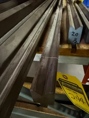 Used _UNKNOWN_ _UNKNOWN_ Press Brake Tooling Ohio US | Myron Bowling Auctioneers Inc #1518538