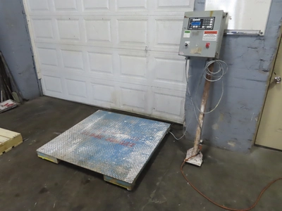 Cardinal Detecto Digital Floor Scale, 5000 pound capacity
