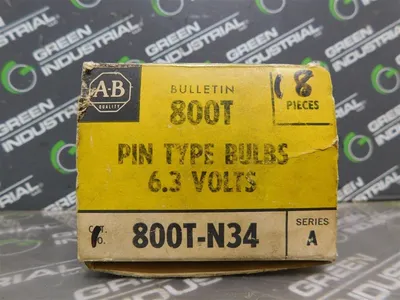 Box of 18 Allen Bradley 800T-N34 Clear Pin Type Bulbs 6.3V Series A New