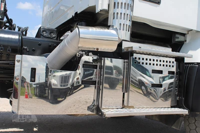 Used 2019 VOLVO VHD64B200 Septic/Sewer/Vacuum Trucks Texas US | Roll Off Truck World #1492002