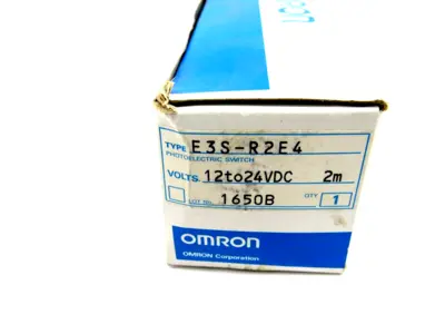 NEW OMRON E3S-R2E4 PHOTOELECTRIC SWITCH E3SR2E4