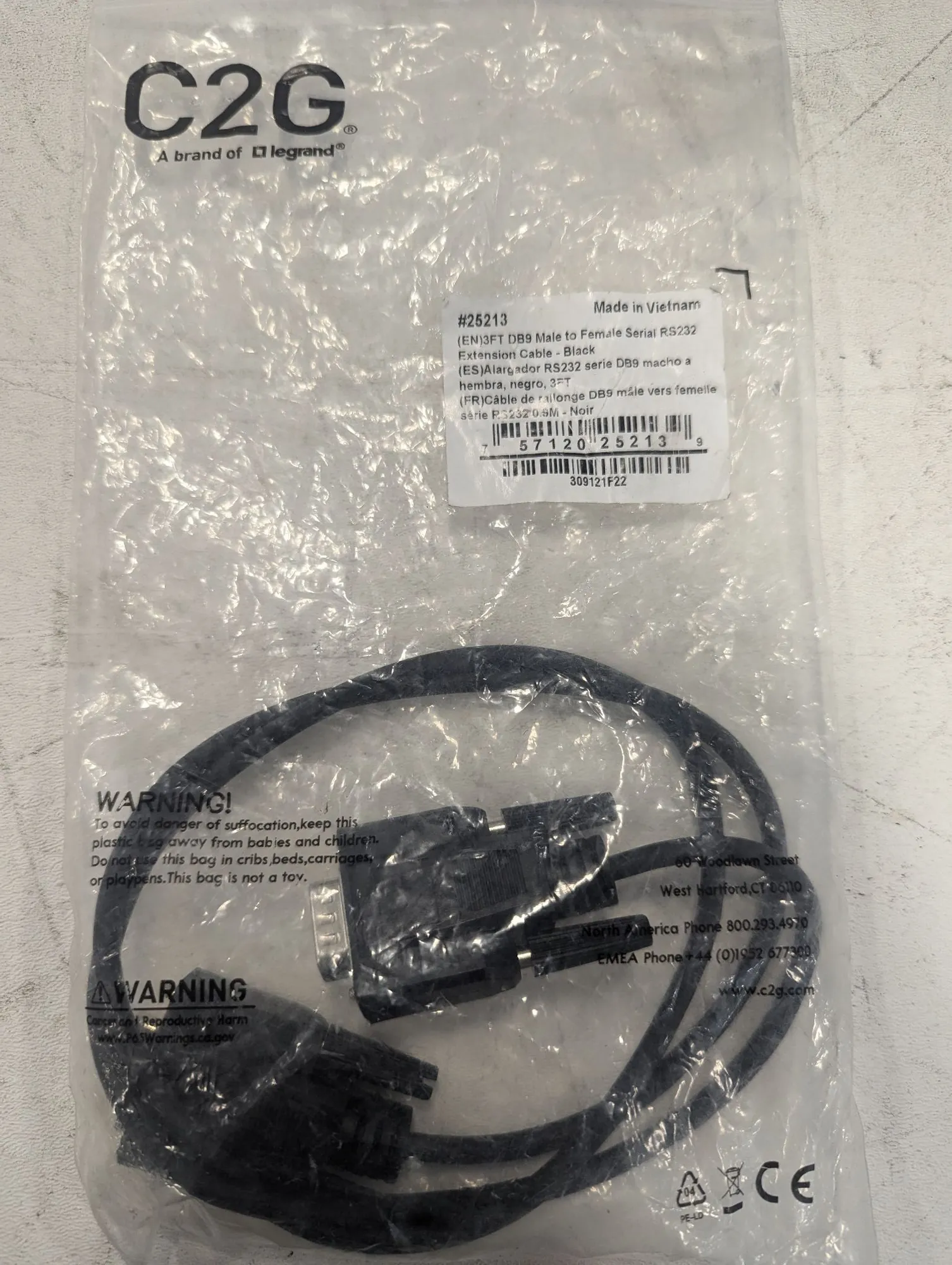 NEW C2G 25213