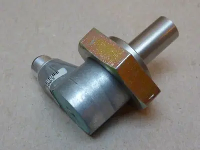 NEW PEPPERL & FUCHS NJ2-SAE-E02-0-600-V1