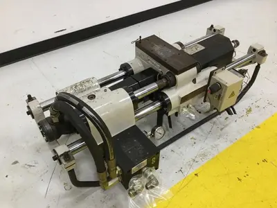 USED CINCINNATI MILACRON VS55-1.08