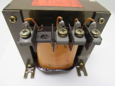 Mitsubishi B862405-2 200-210/220V Pri 100V Sec Transformer 200VA 1Ph 50/60Hz
