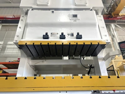 USED 2003 STAMTEC STAMTEC GL2-200 PRESS