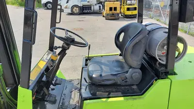 CLARK GRS30I FORKLIFTS | Platinum Group (16)