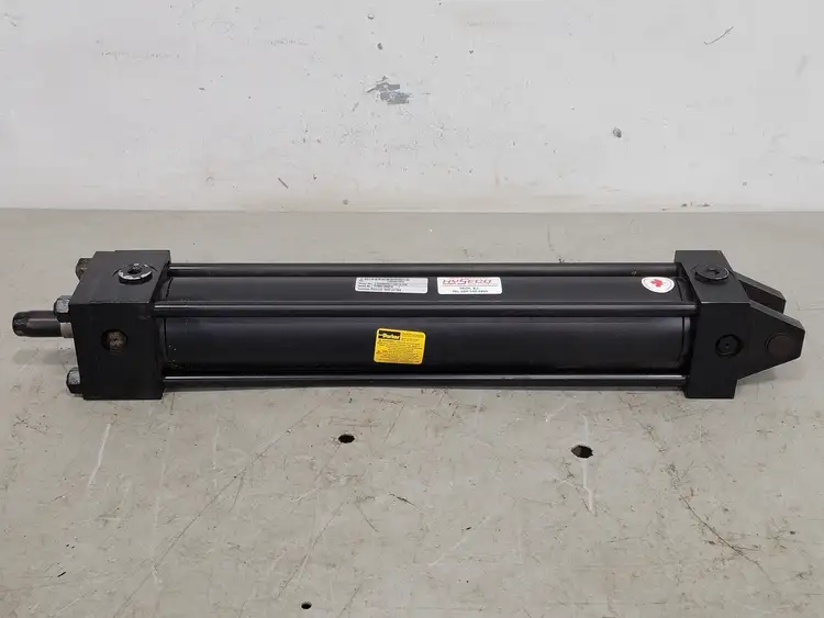 Used PARKER 2.50CBB2HLT14AC15.00 Parts (Hydraulics and Pneumatics) British Columbia CA | Lenmark #264899
