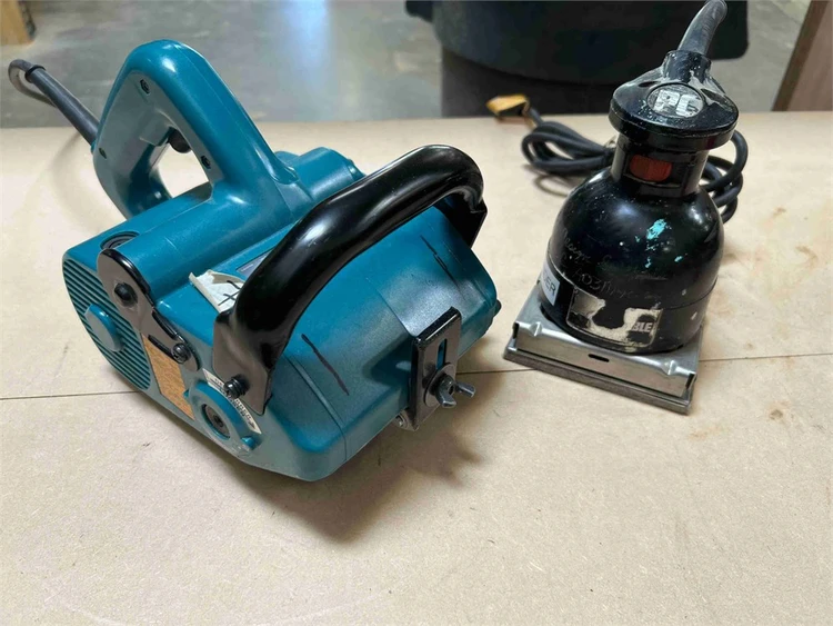 Used MAKITA 9741 Woodworking Sanders California US | MachineryMax #1763052